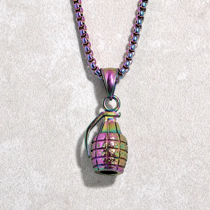 Kalifano Necklaces Aurora Borealis Grenade Steel Hearts Necklace