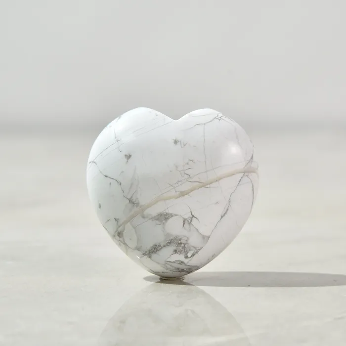 Kalifano Necklaces Howlite Heart Carving