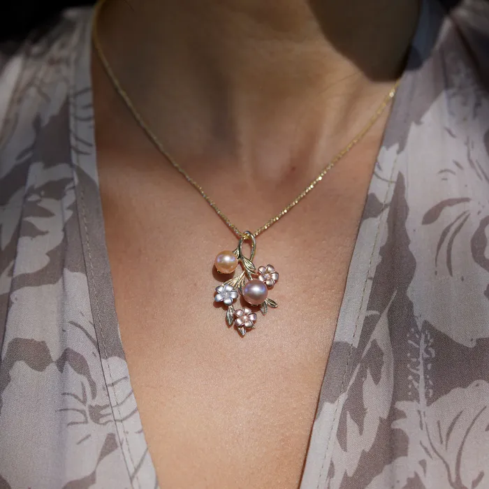 Maui Divers Jewelry Necklaces Pearls in Bloom Plumeria Freshwater Pearl Pendant in Tri Color Gold with Diamonds 36mm