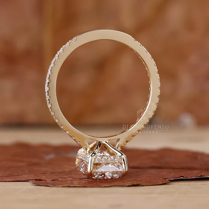 Radiant Cut Diamond Ring Your Ultimate Luxury Diamondrensu Rings
