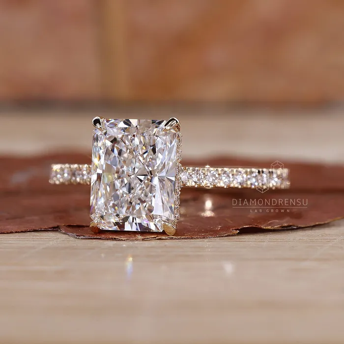 Radiant Cut Diamond Ring Your Ultimate Luxury Diamondrensu Rings