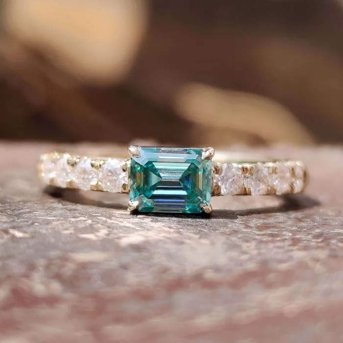 Rings Diamondrensu 082 TCW East To West Cyan Blue Emerald Moissanite Pave Set Engagement Ring
