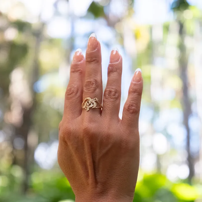 Rings Maui Divers Jewelry Living Heirloom Honu Ring in Gold 16mm