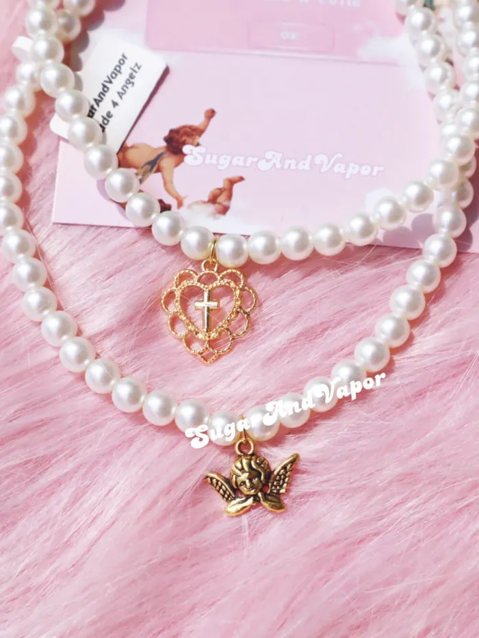SugarAndVapor PreStyled Sets LILIAN Gold Cherub Hearts Pearls Choker 2